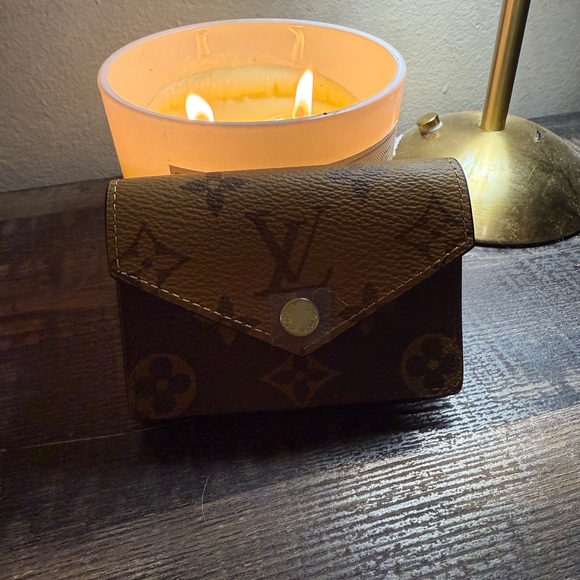 ****SOLD****   Vendome LV card holder - Picture 8 of 10